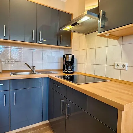 Lejlighed Attraktive Fuer 4 Mit Balkon Strandnah In